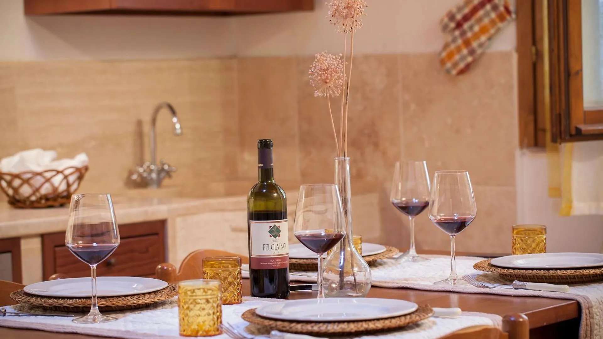 Agriturismo Tra Gli Ulivi, Chiappini Winery Bolgheri 0*,