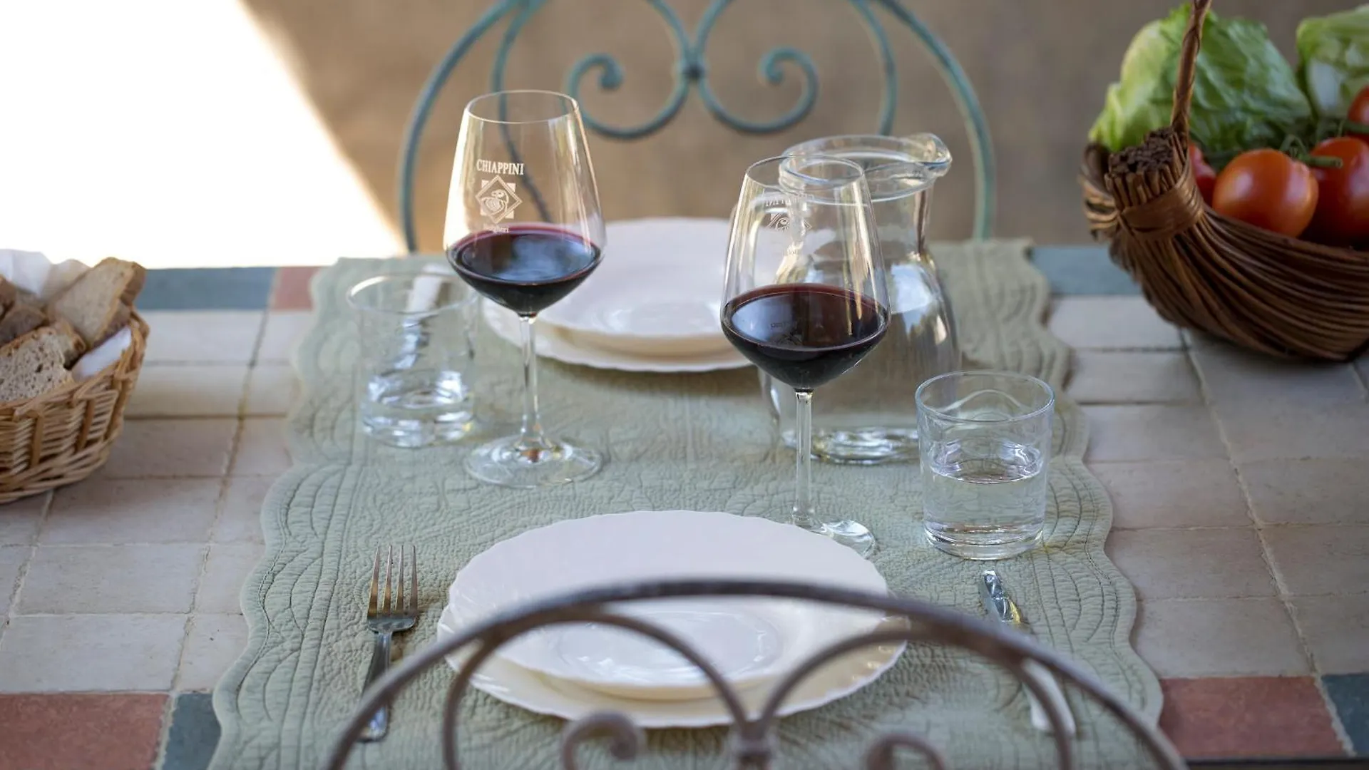 Bauernhof Agriturismo Tra Gli Ulivi, Chiappini Winery Bolgheri Italien