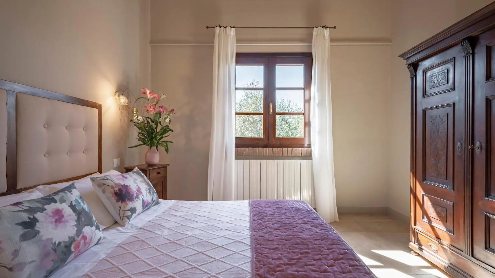 Villa Agriturismo Tra Gli Ulivi, Chiappini Winery à Bolgheri 0*,  Italie