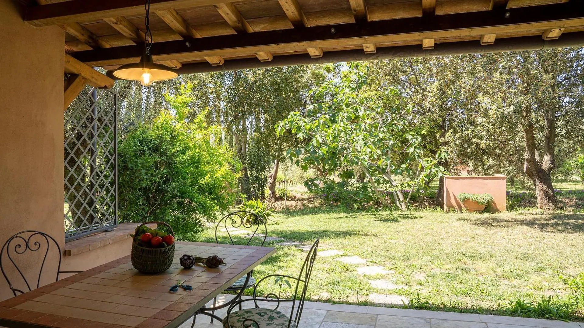 Bauernhof Agriturismo Tra Gli Ulivi, Chiappini Winery Bolgheri