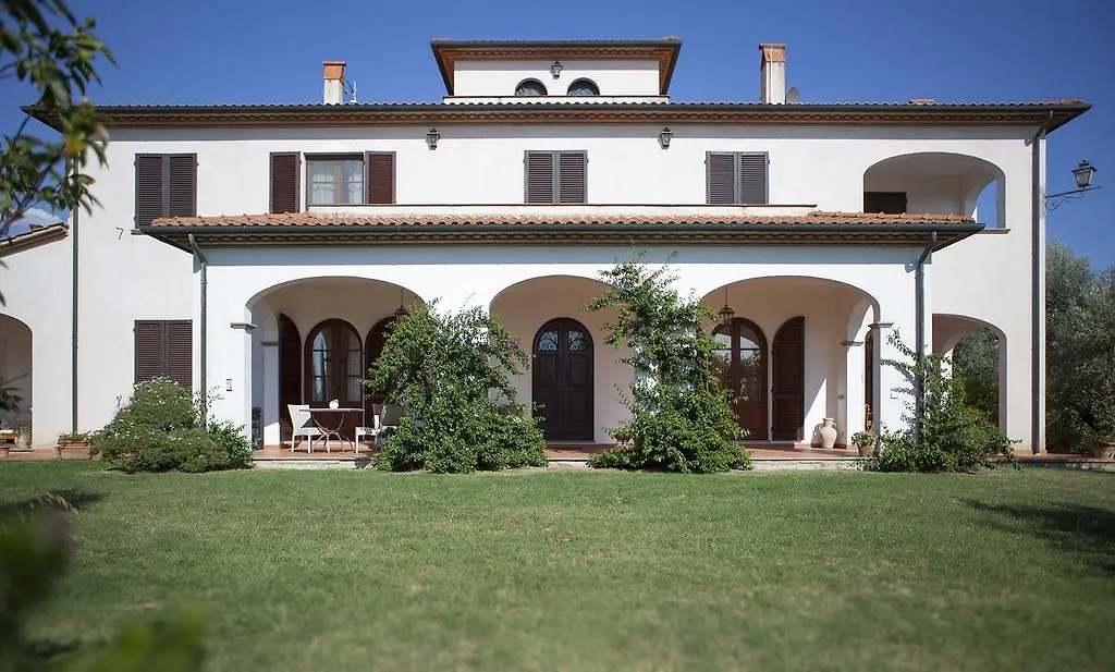 Agriturismo Tra Gli Ulivi, Chiappini Winery Bolgheri Bauernhof